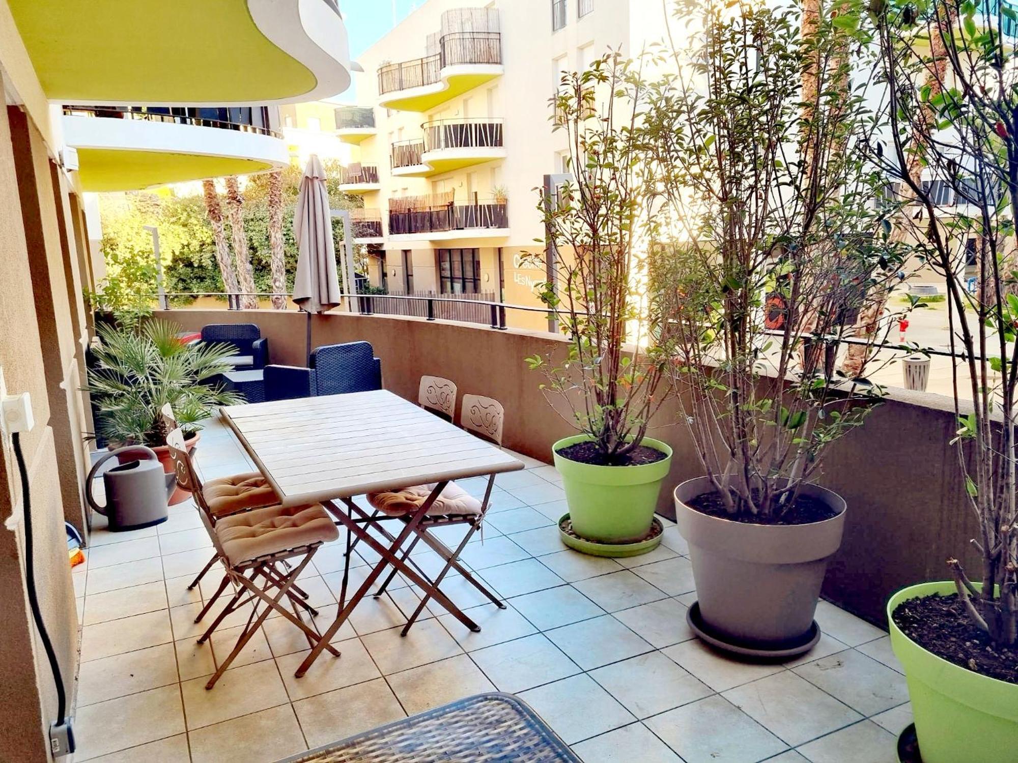 Grand Appartement Avec Garage Et Terrasse Castelnau-le-Lez Zewnętrze zdjęcie